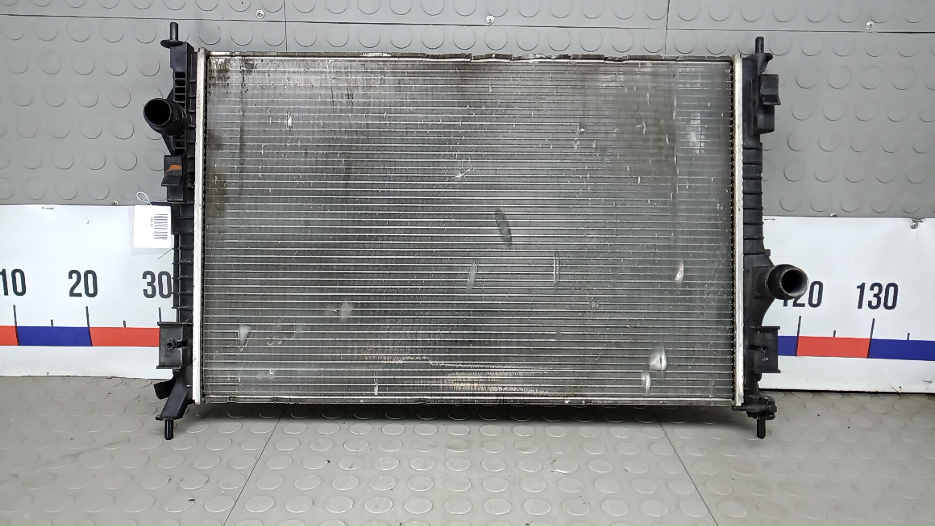 Радиатор охлаждения двигателя основной