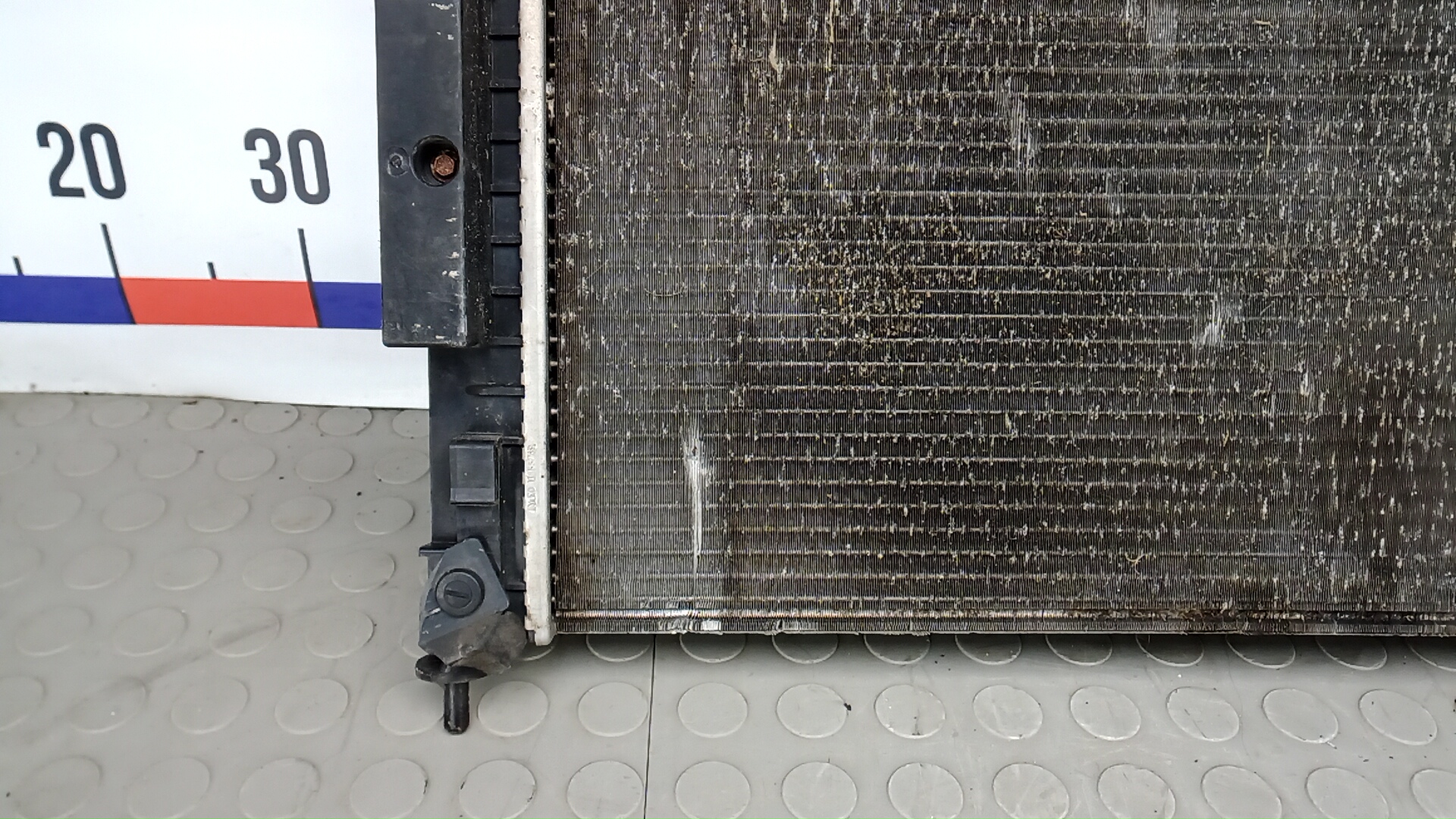 Радиатор охлаждения двигателя основной