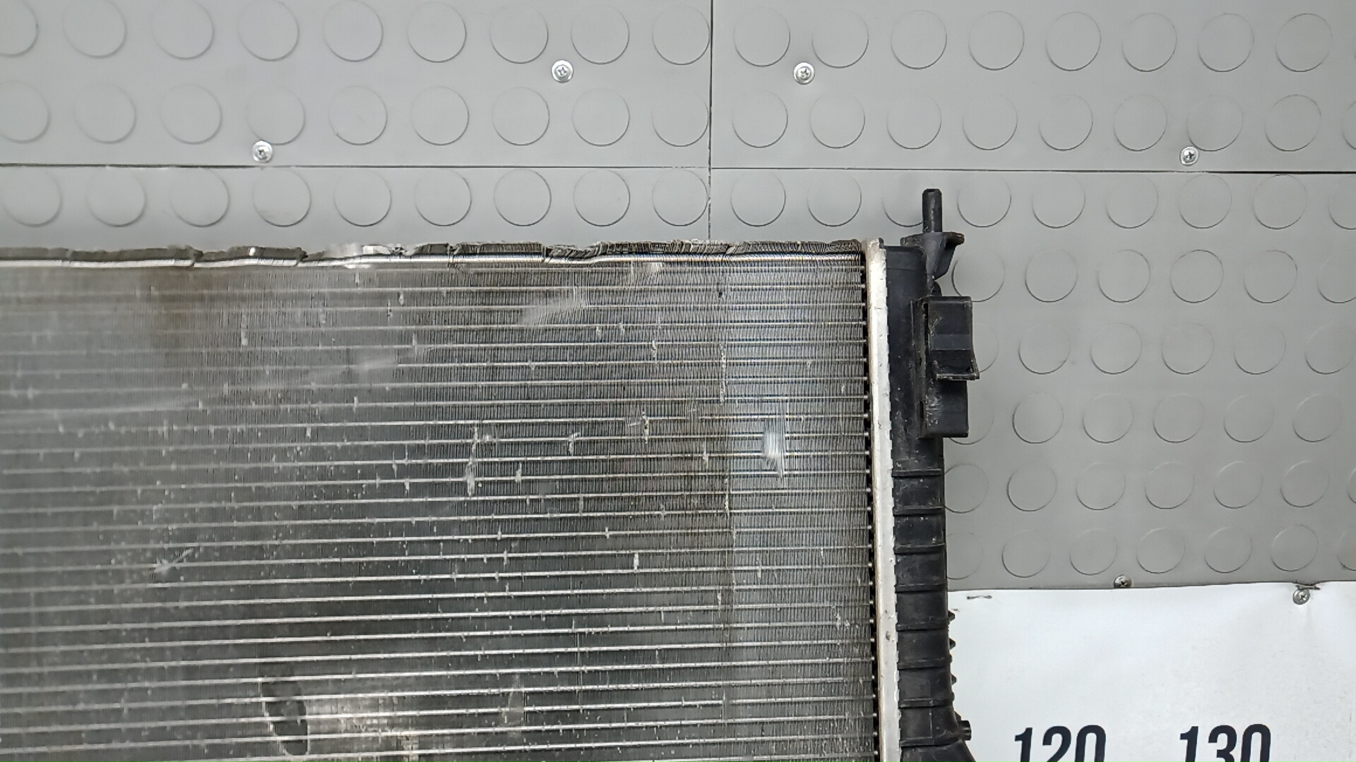 Радиатор охлаждения двигателя основной