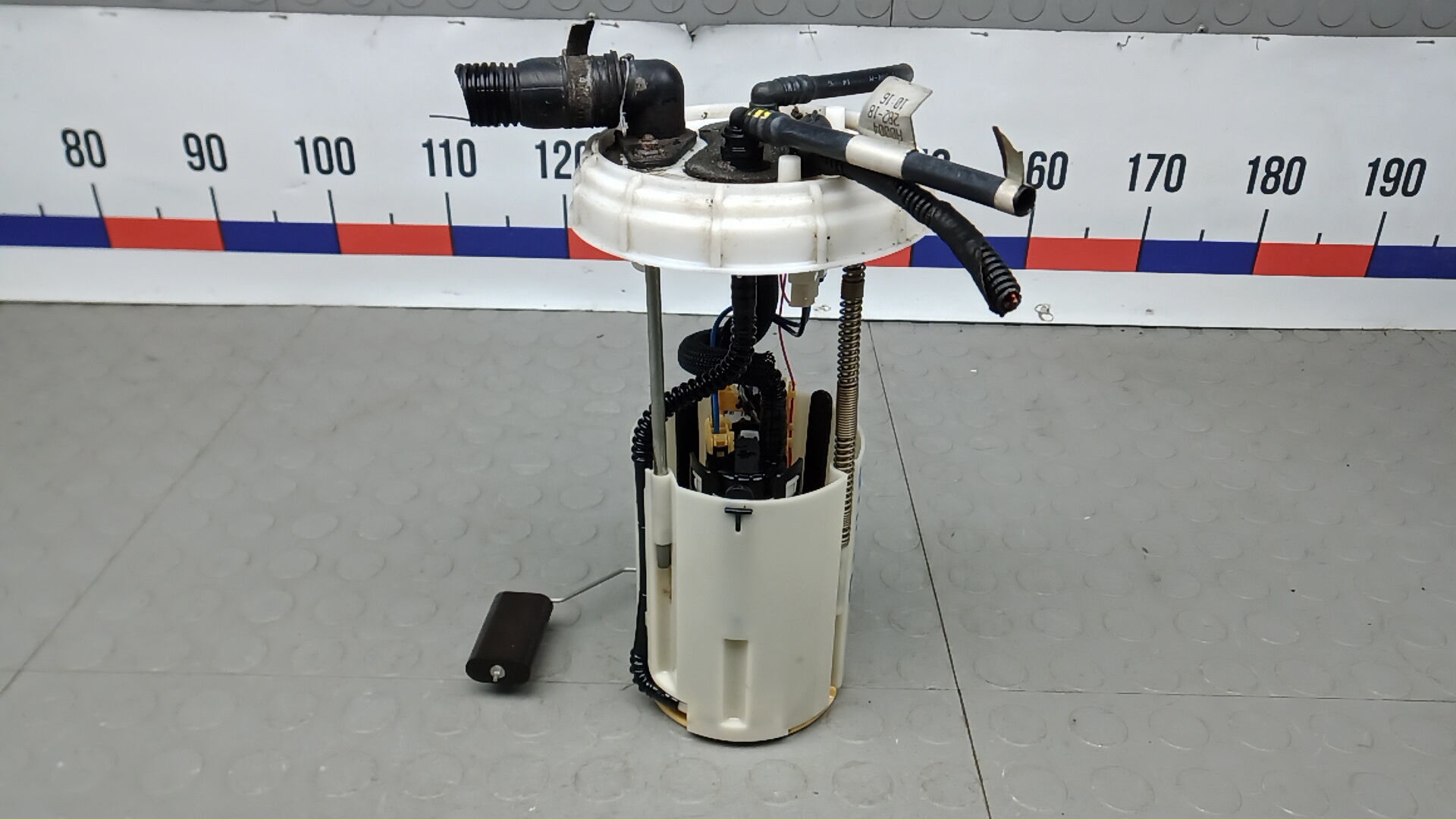 Насос топливный электрический