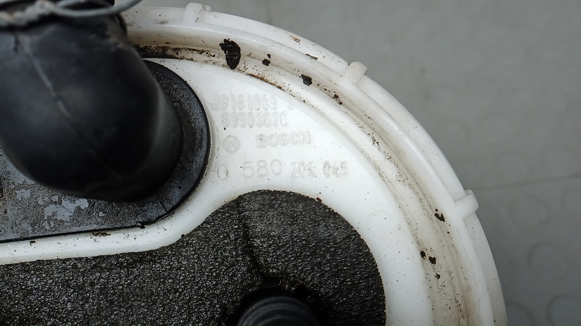 Насос топливный электрический