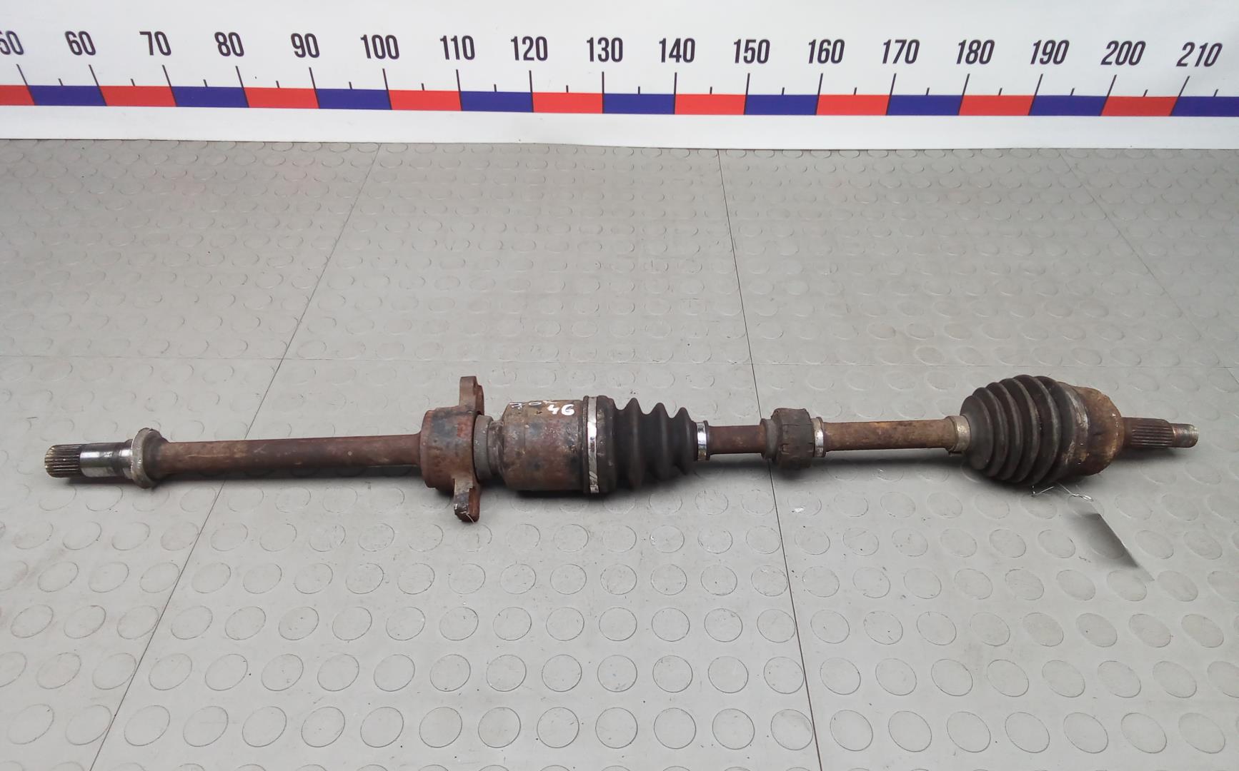 Полуось передняя правая