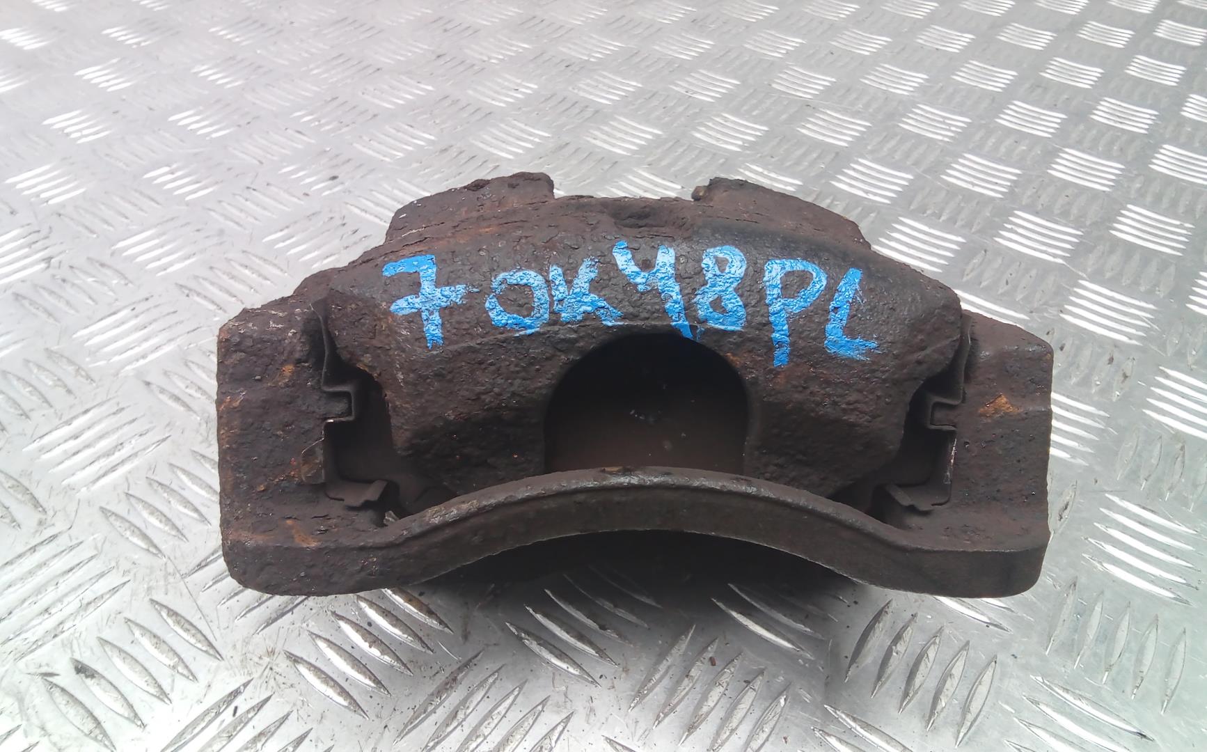 Суппорт передний левый