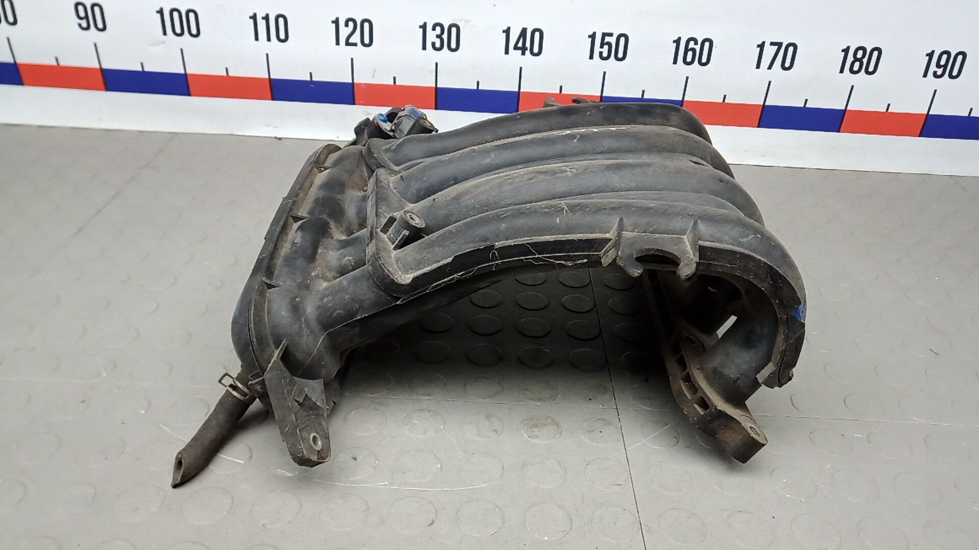 Коллектор впускной