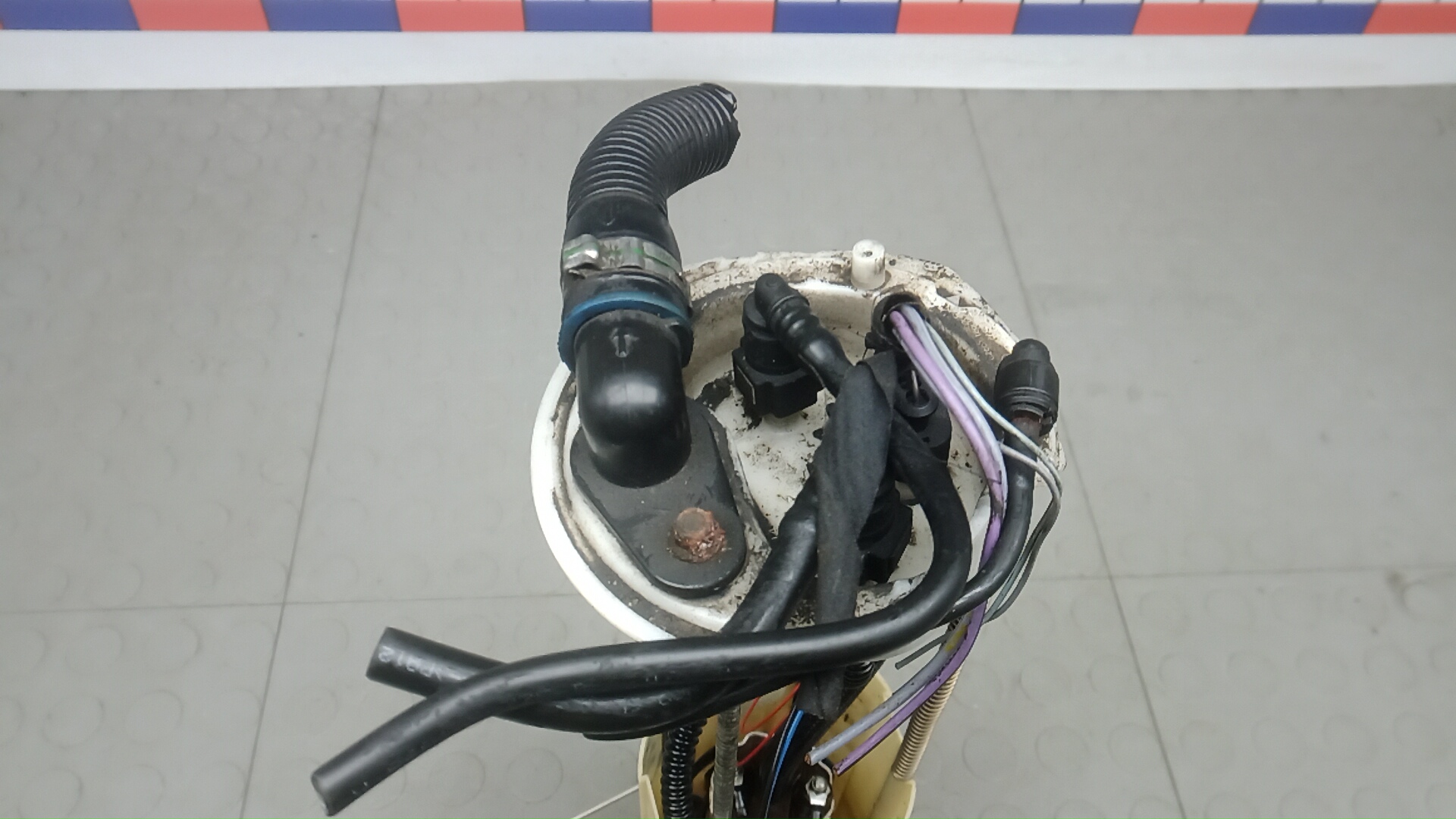 Насос топливный электрический