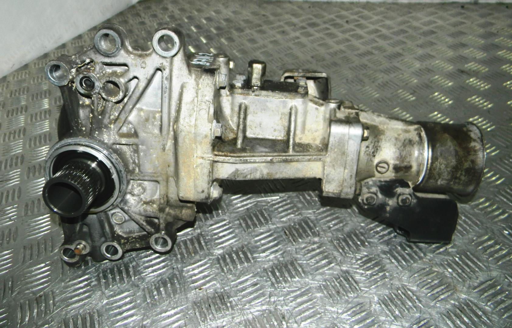 Коробка раздаточная