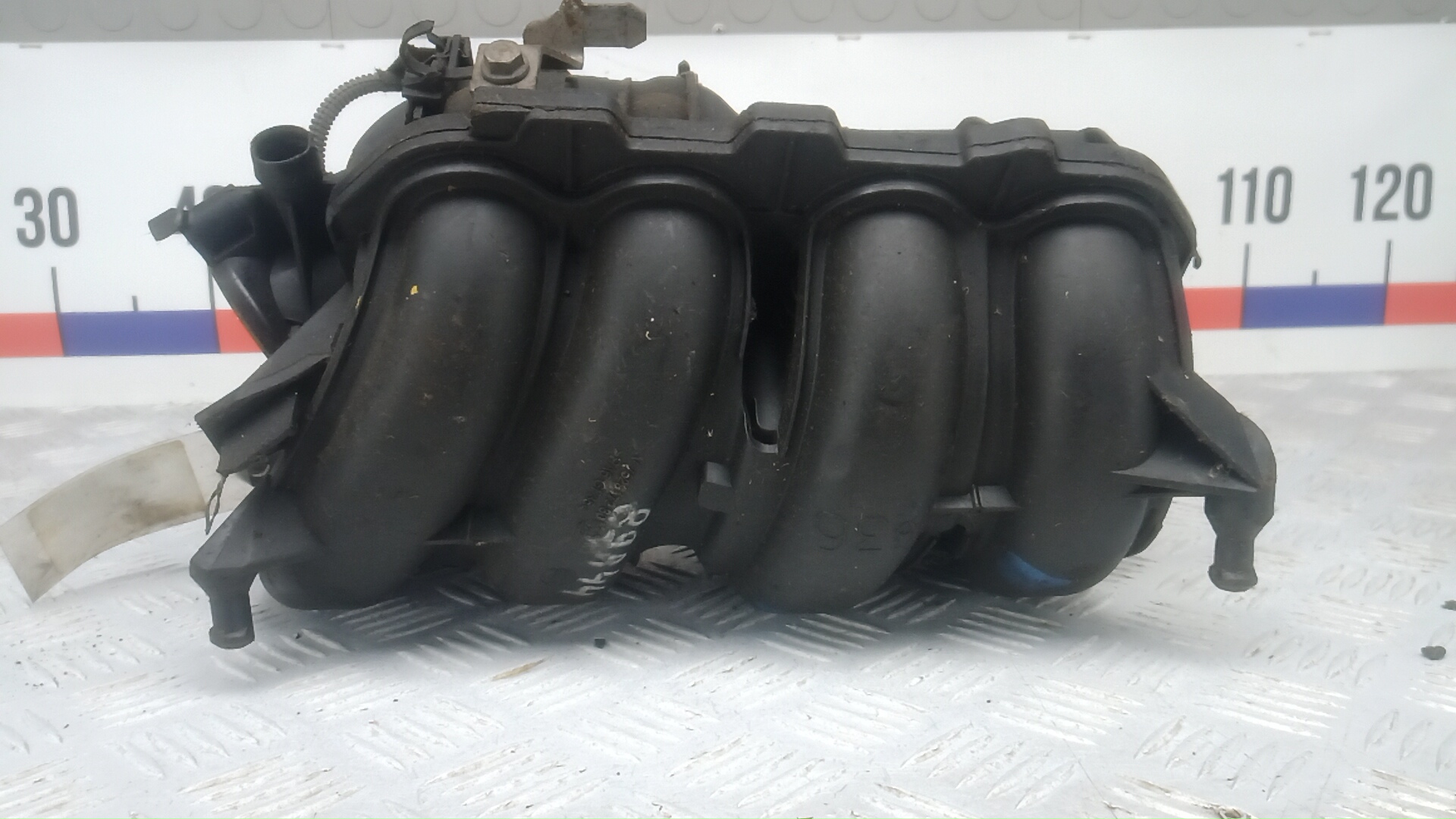 Коллектор впускной