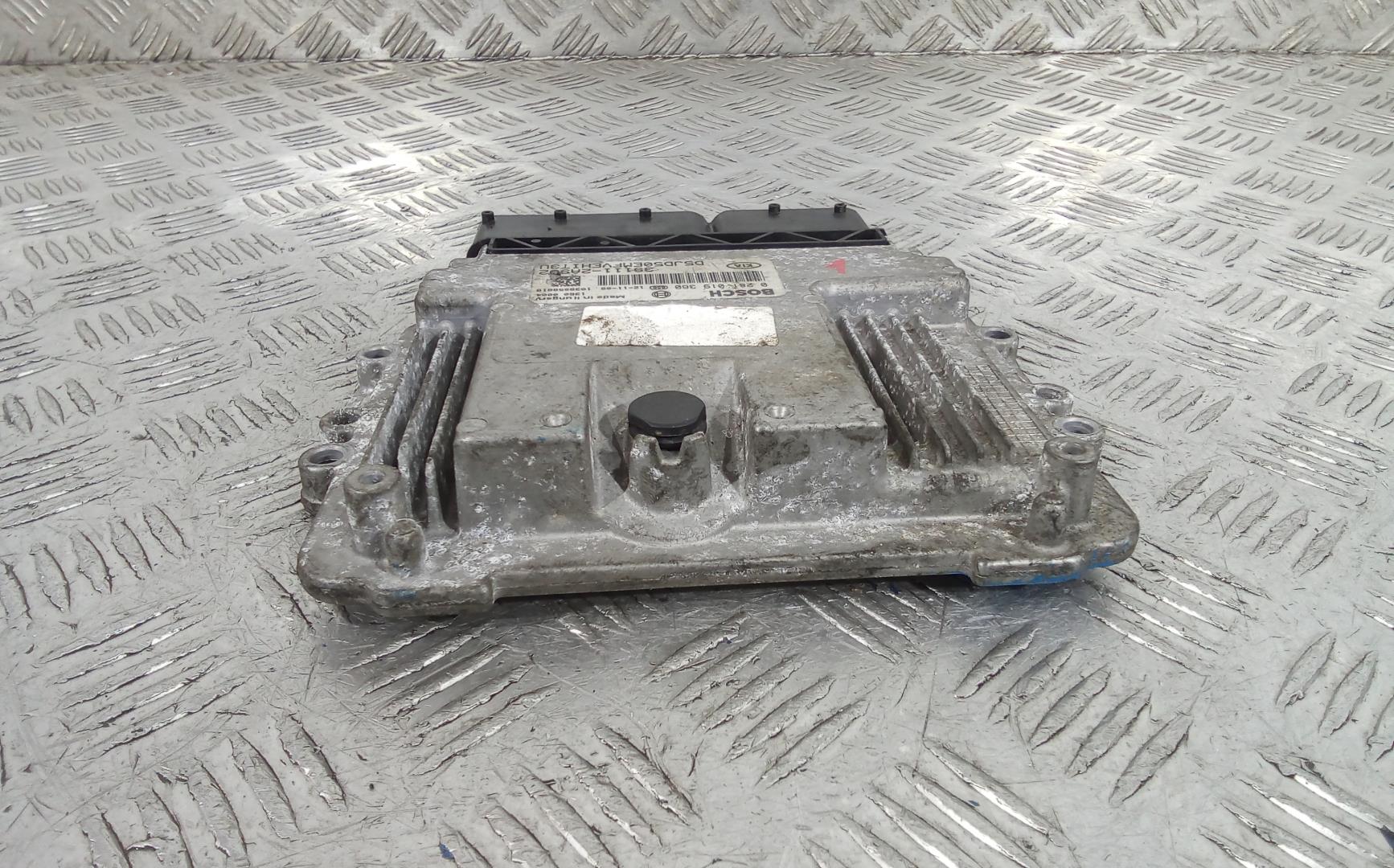 Блок управления двигателем