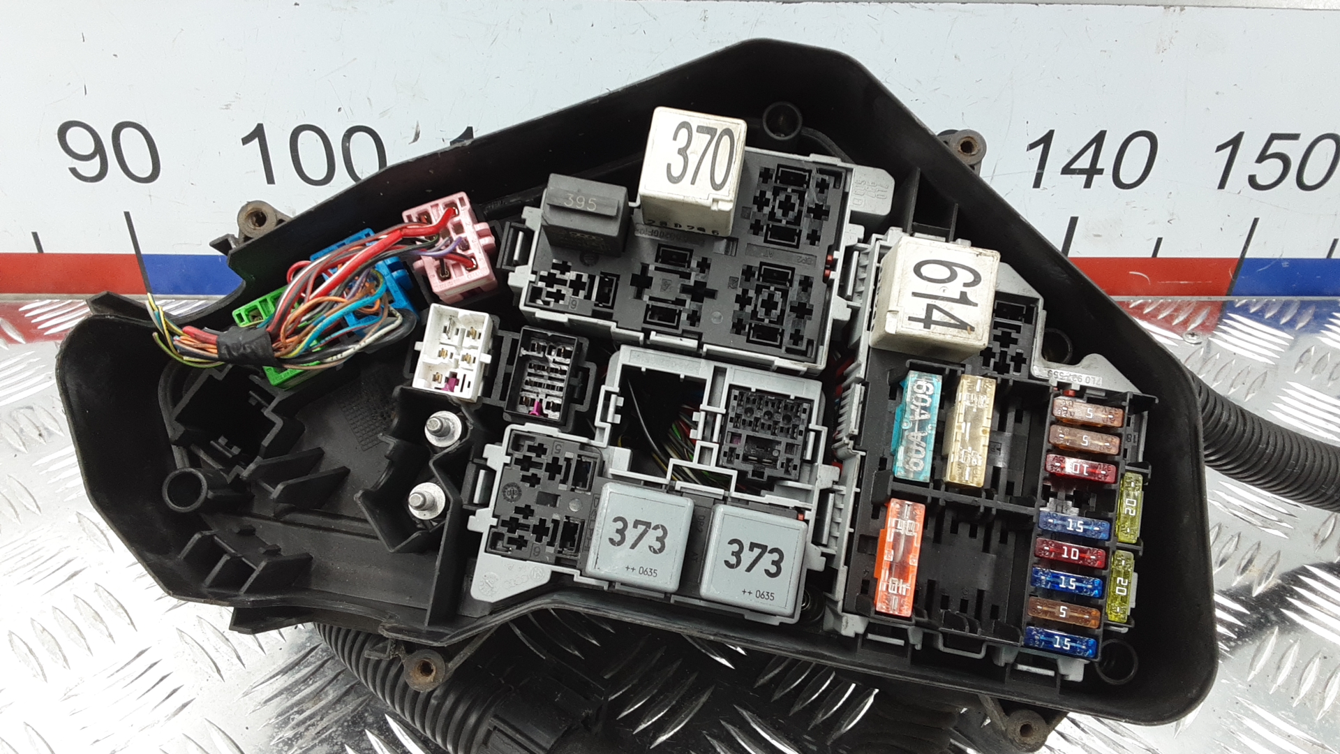 Блок предохранителей