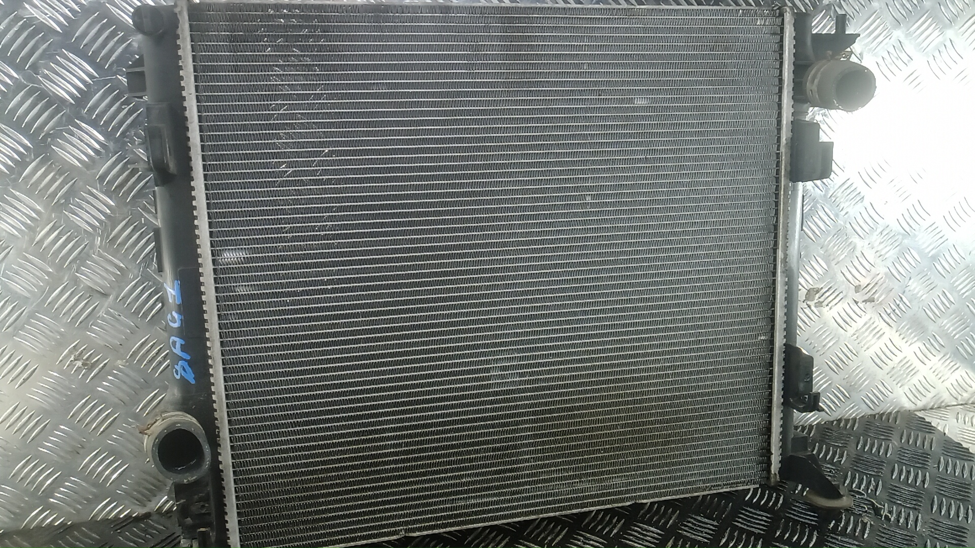 Радиатор охлаждения двигателя основной