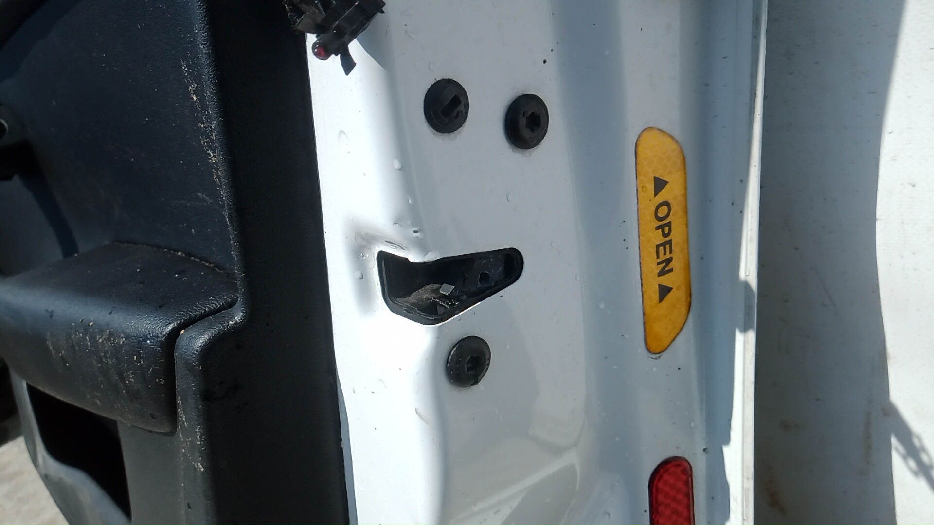 Дверь передняя правая