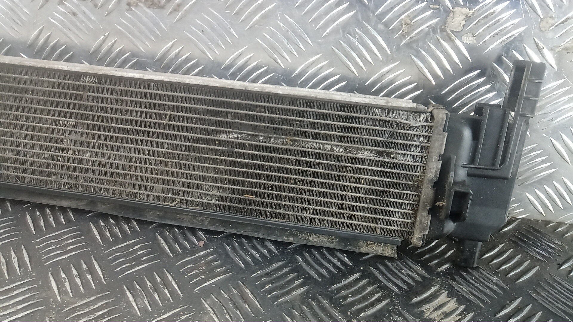 Радиатор масляный (теплообменник)