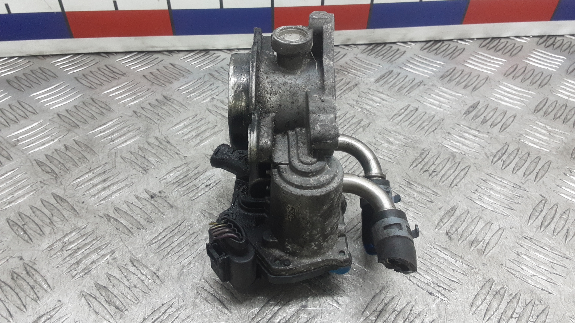 Заслонка дроссельная электрическая