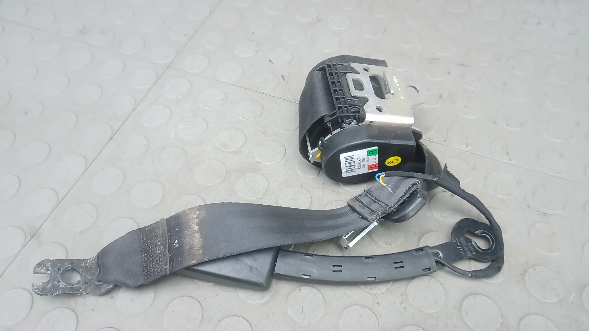 Ремень безопасности с пиропатроном