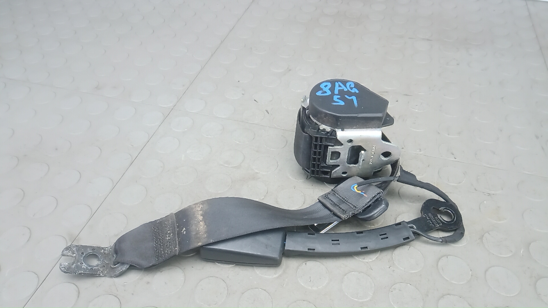 Ремень безопасности с пиропатроном