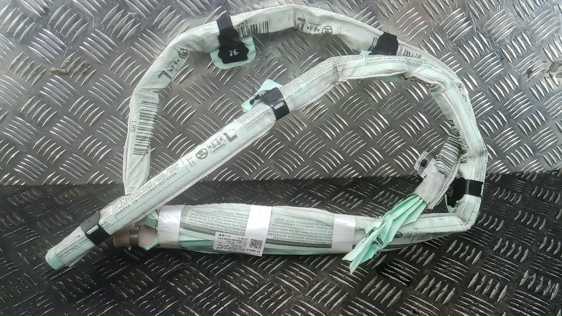 Подушка безопасности боковая (шторка)