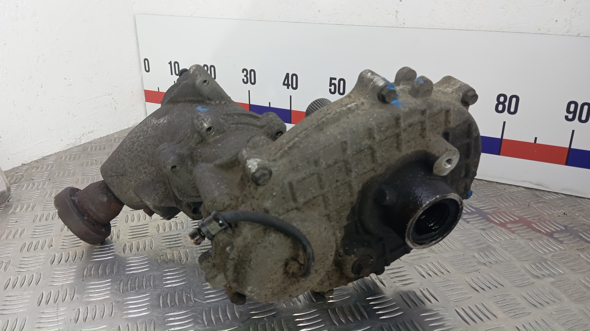 Коробка раздаточная