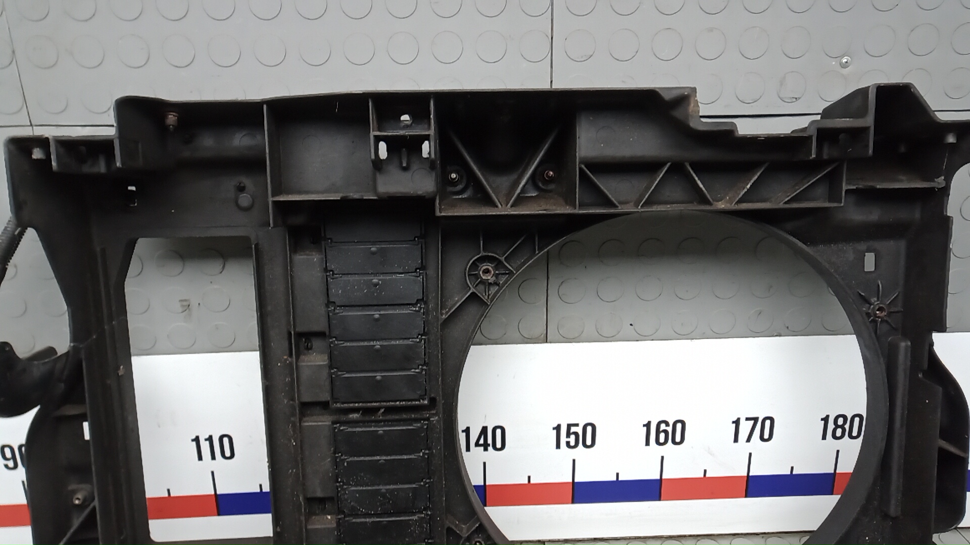 Панель передняя (телевизор)