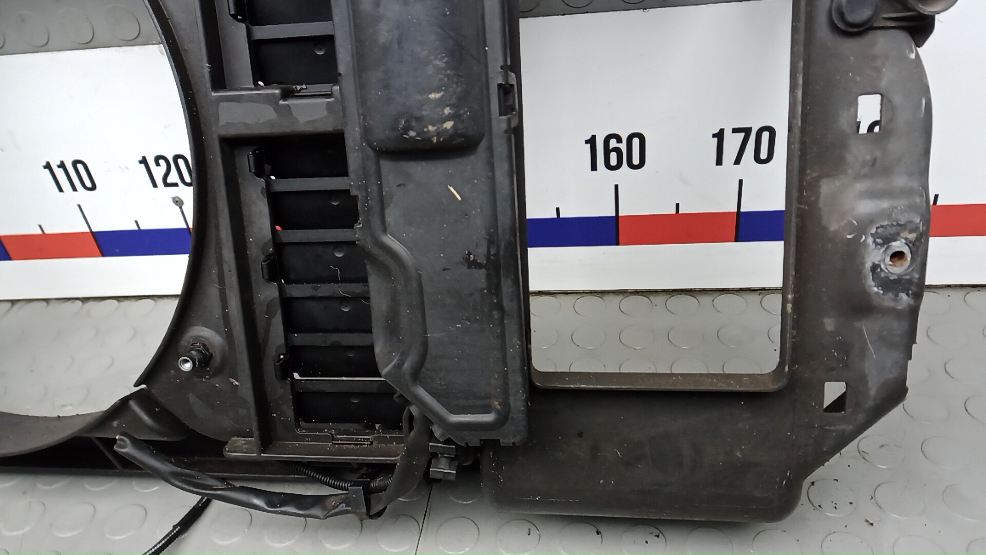 Панель передняя (телевизор)