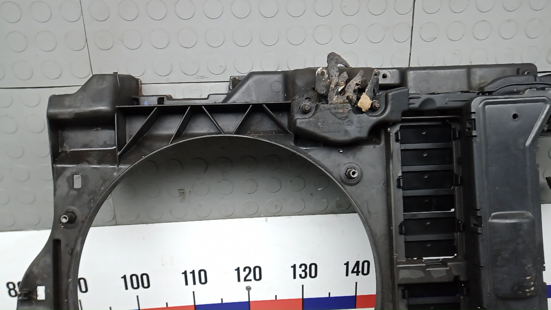 Панель передняя (телевизор)