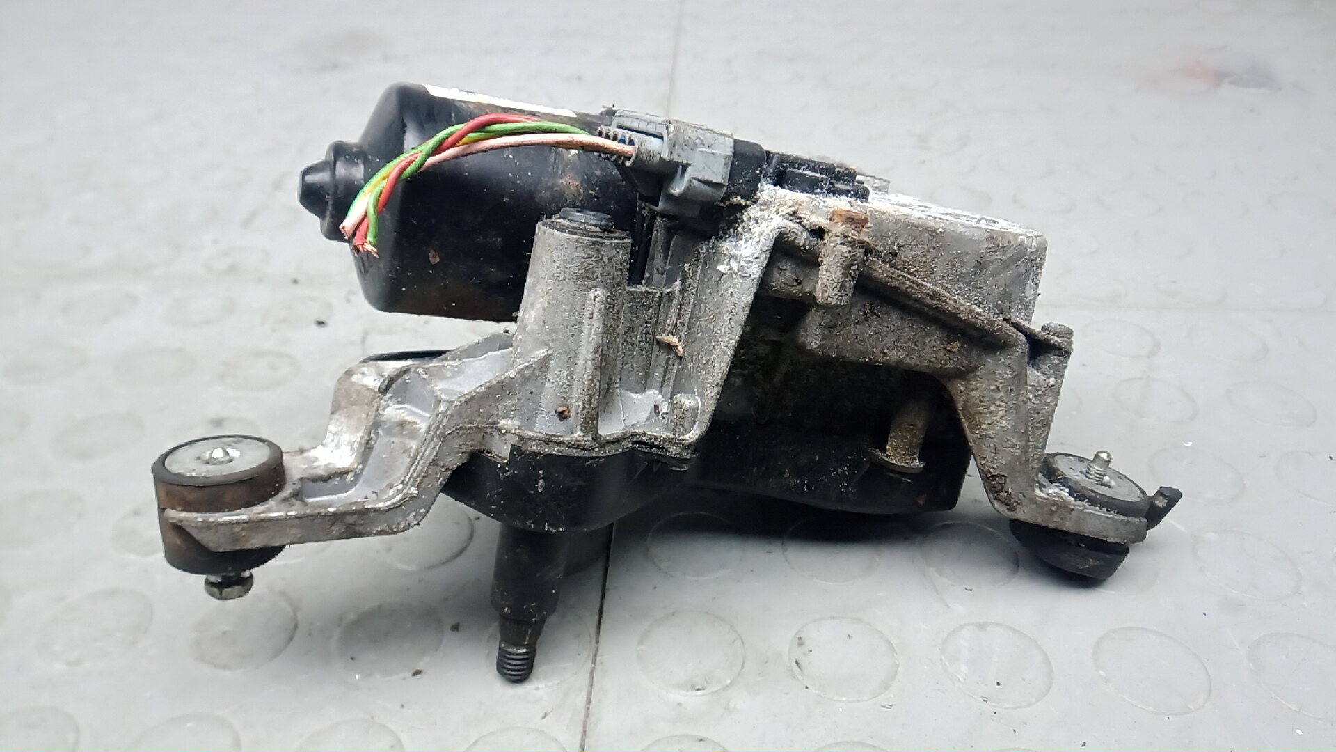 Трапеция стеклоочистителей