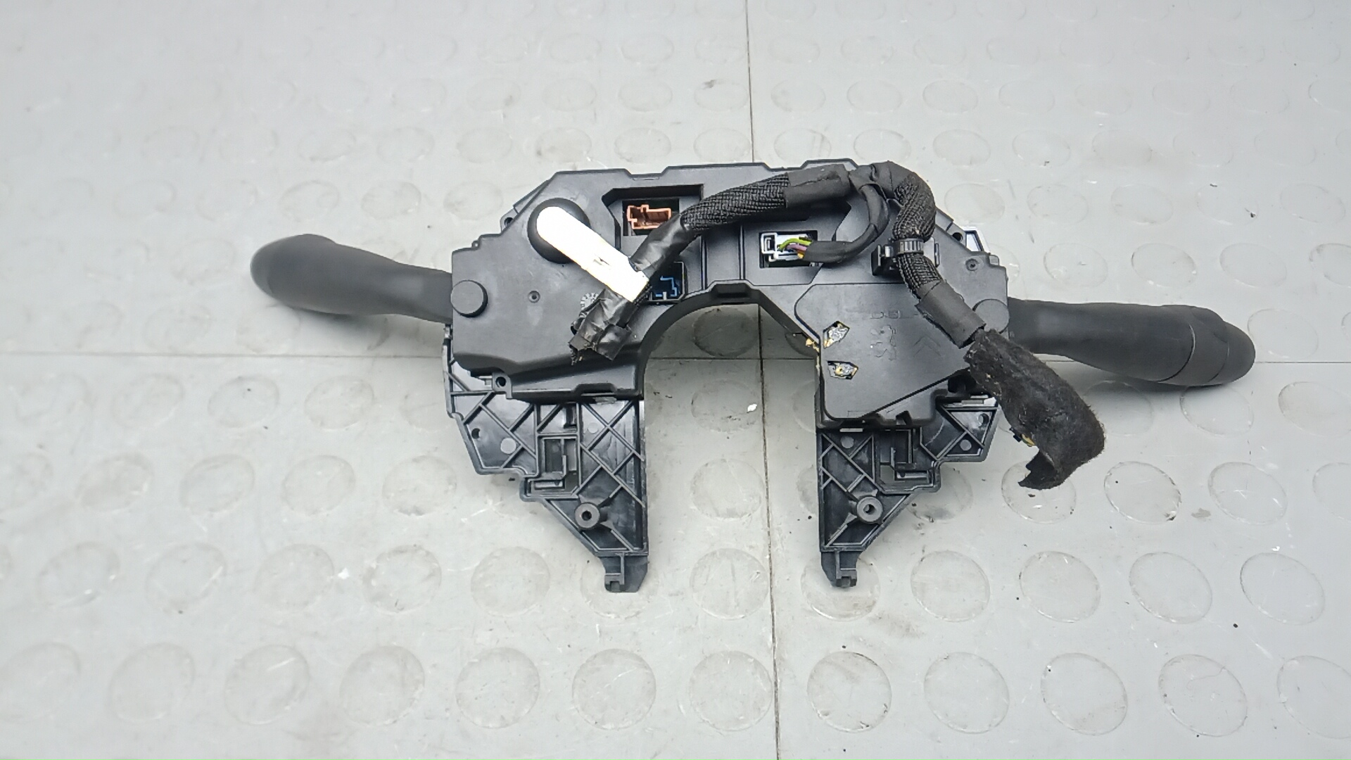 Переключатель подрулевой