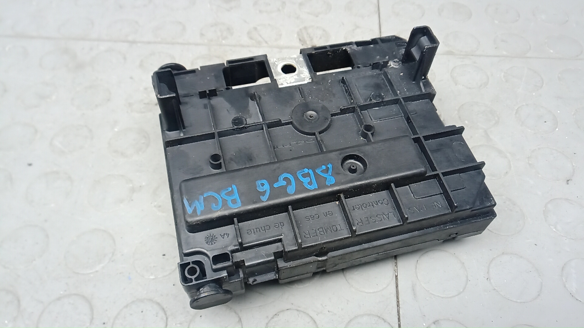 Блок предохранителей