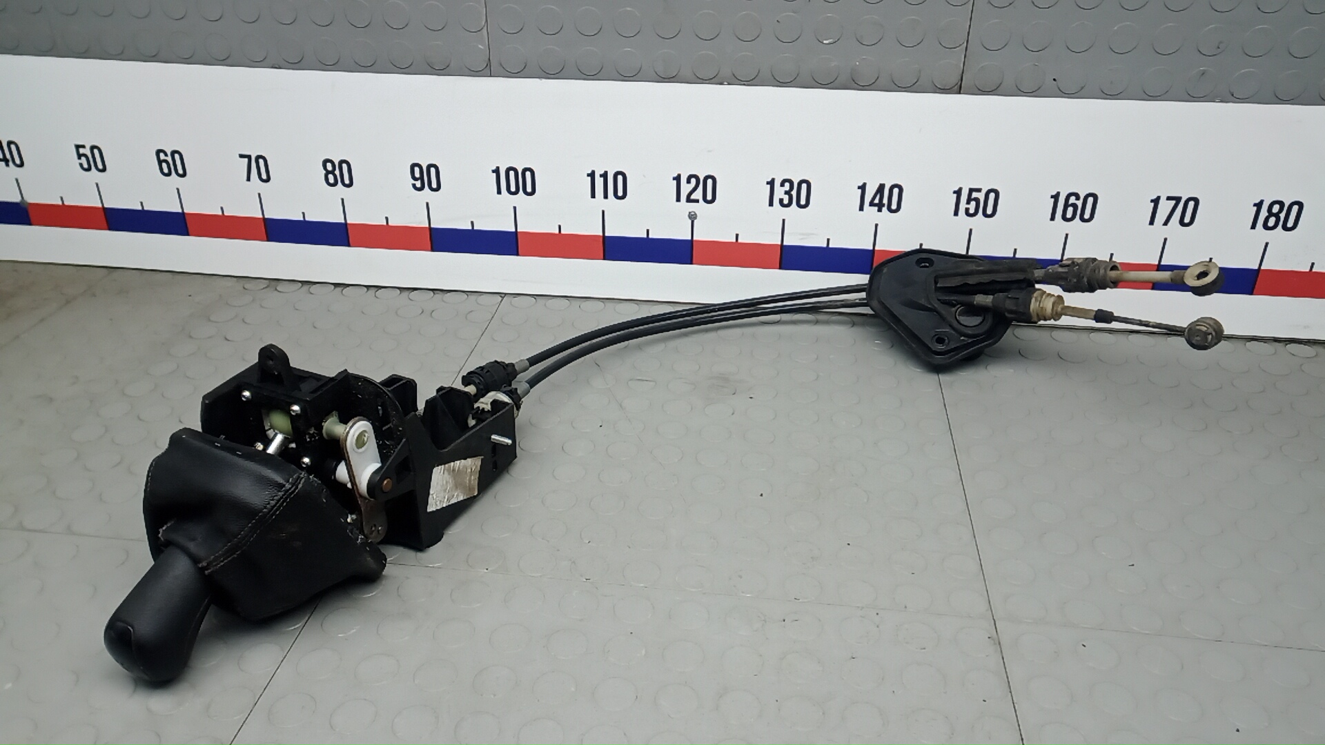 Кулиса МКПП / АКПП