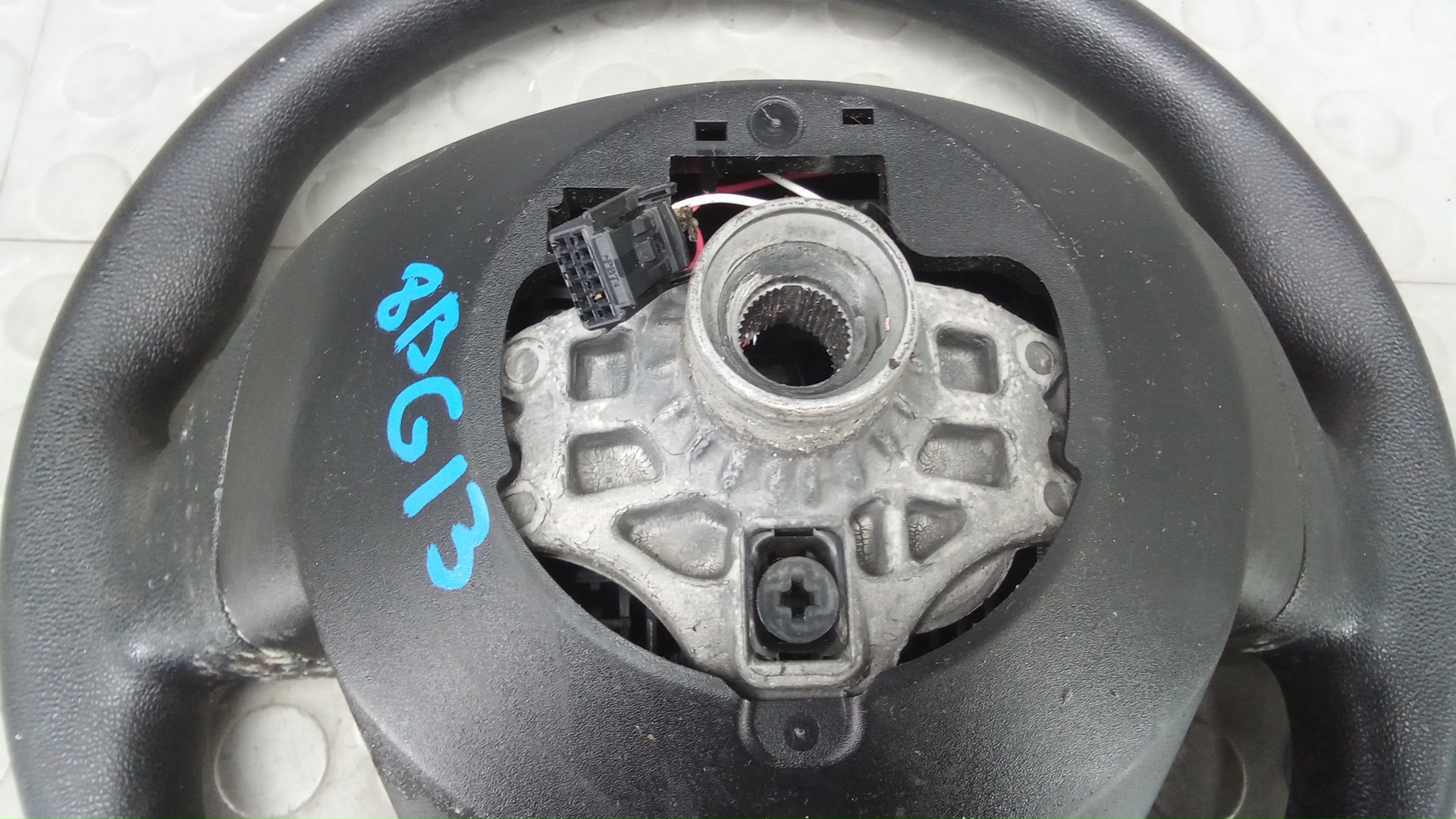 Рулевое колесо (руль)