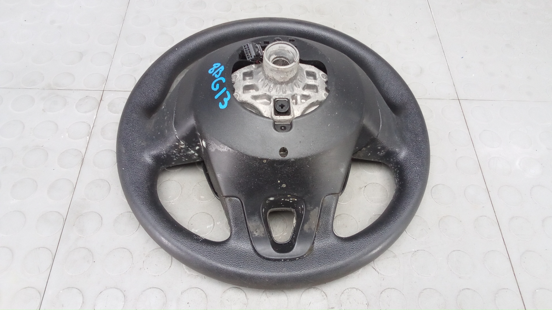 Рулевое колесо (руль)