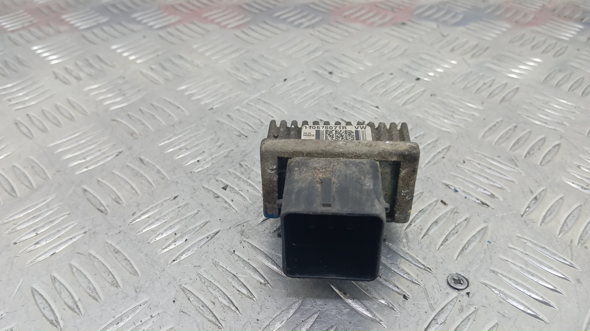 Реле свечей накала