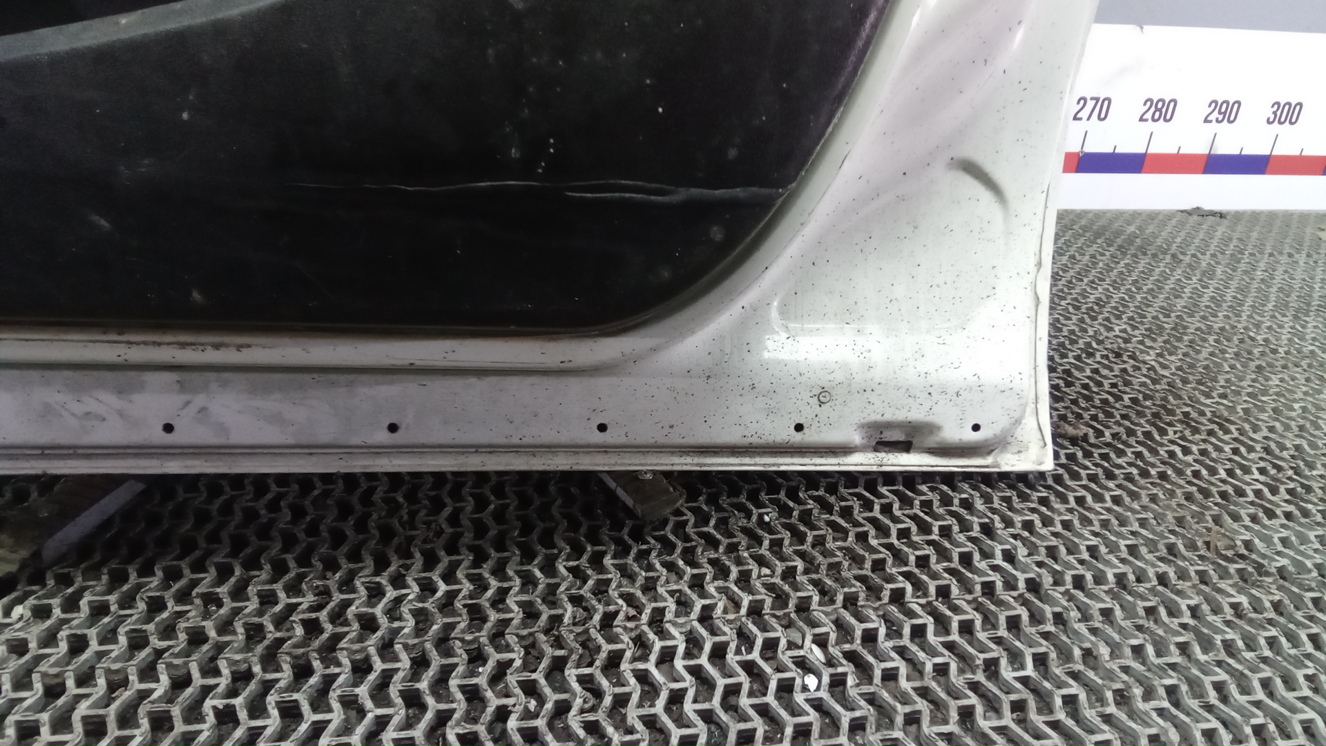 Дверь передняя правая