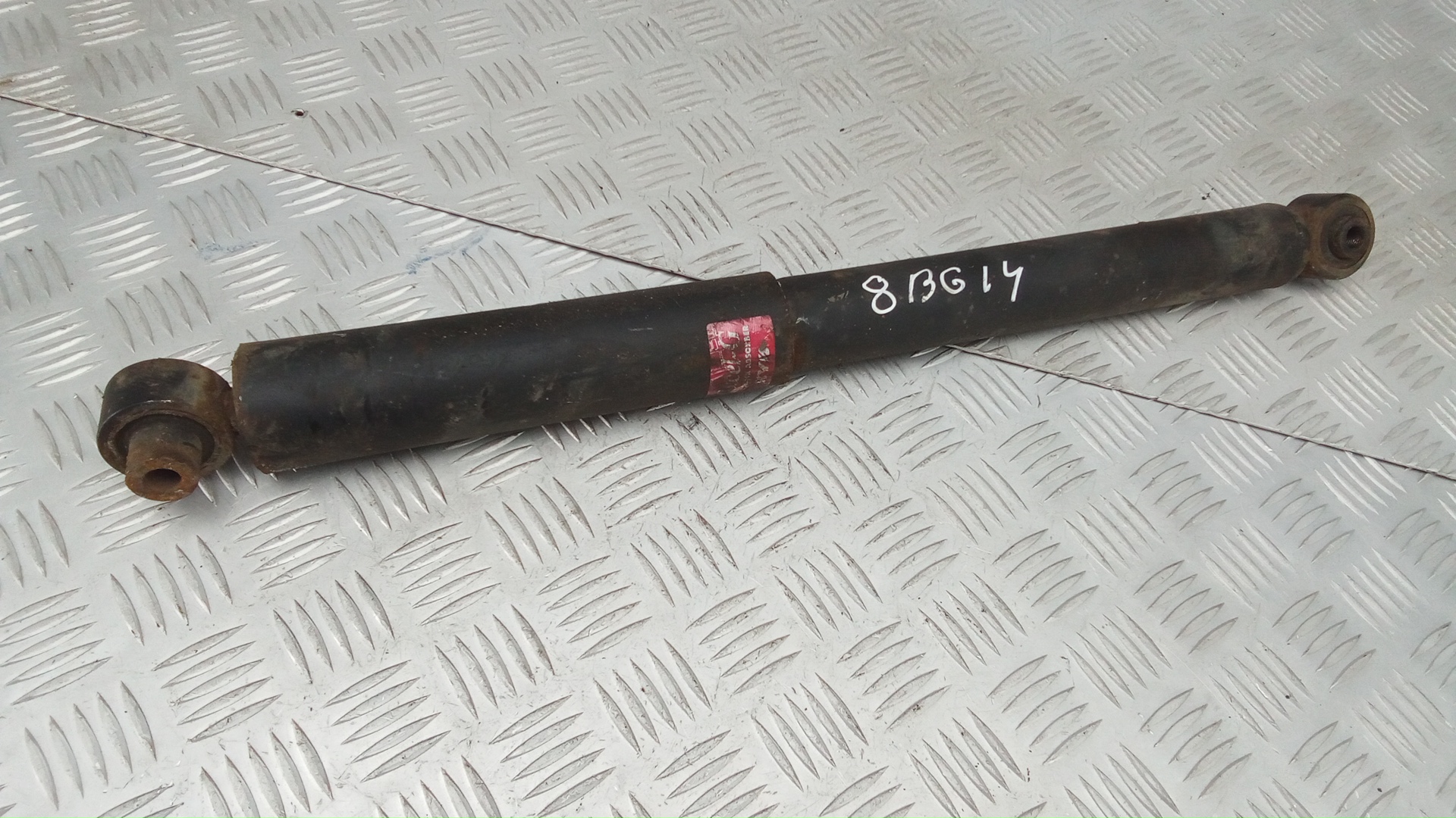 Амортизатор задний (стойка)