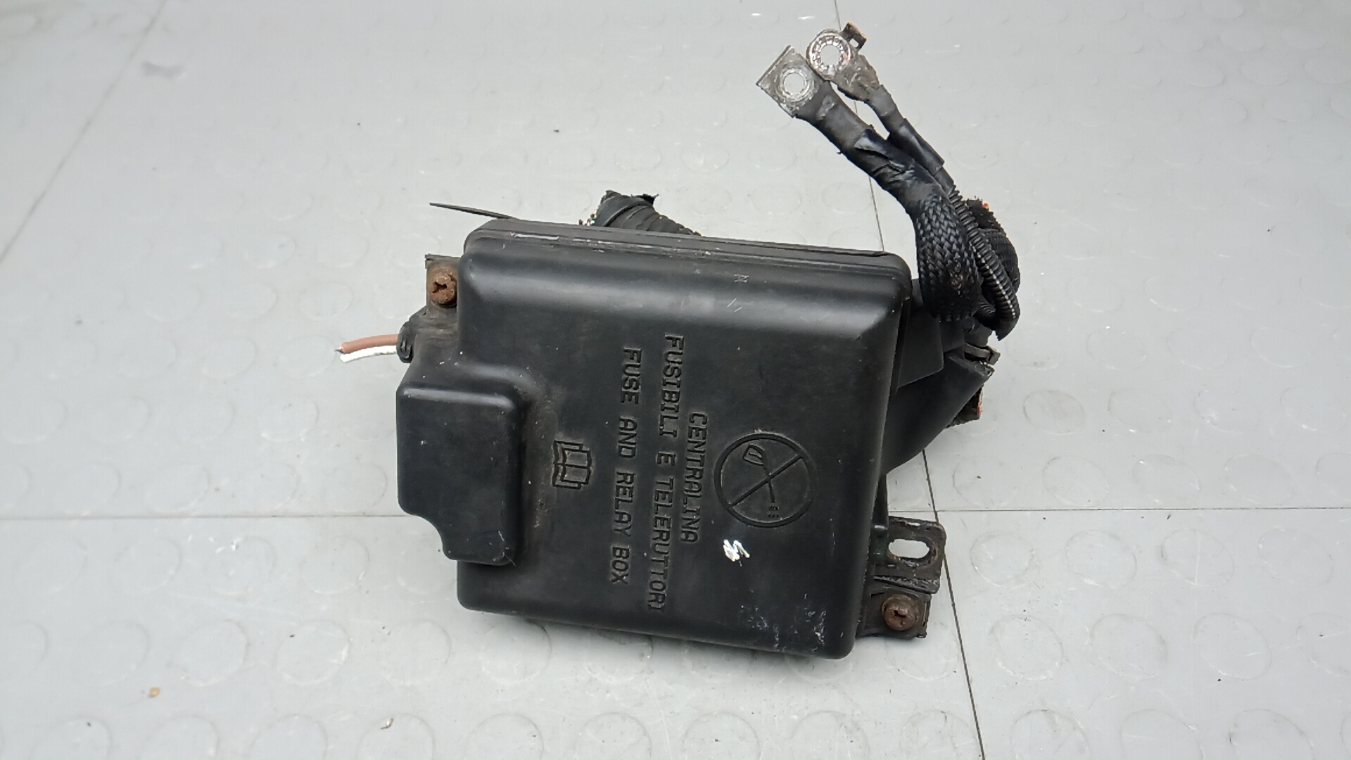 Блок предохранителей