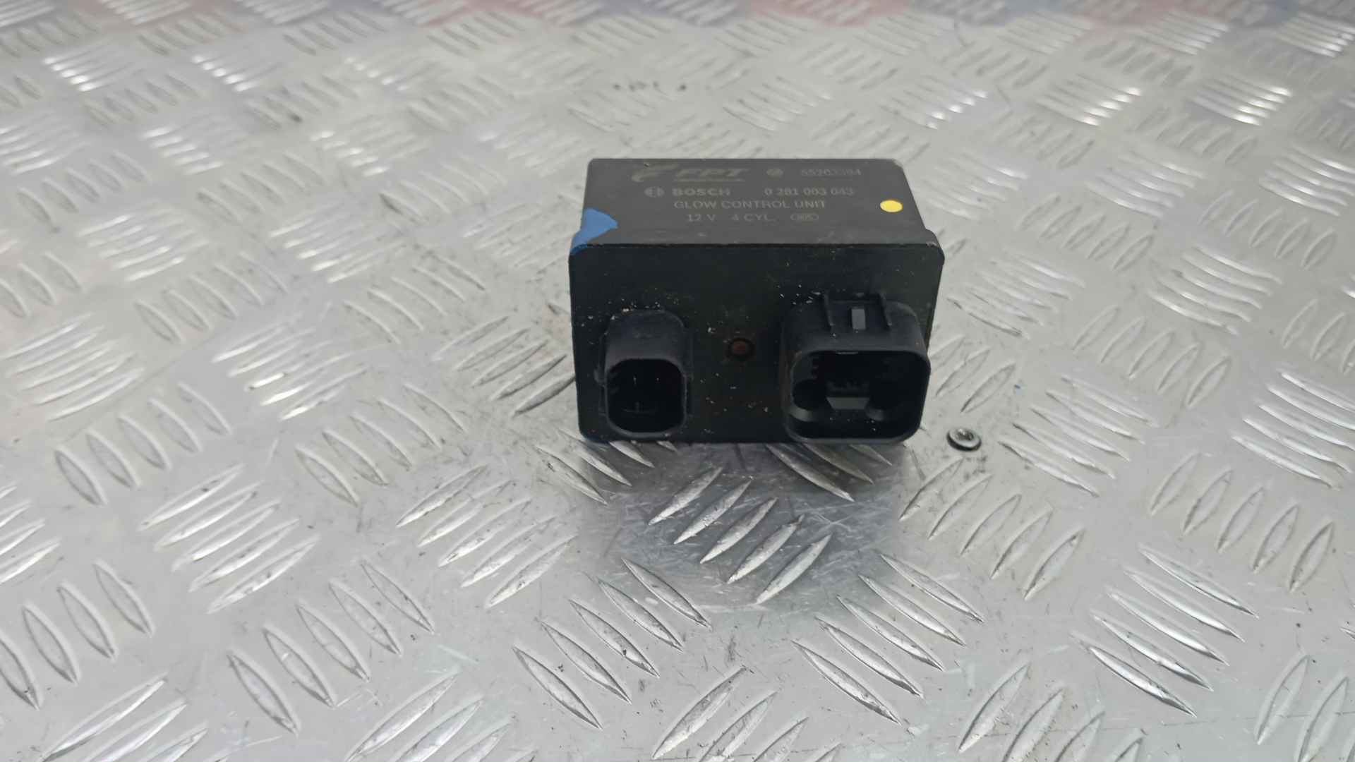 Реле свечей накала