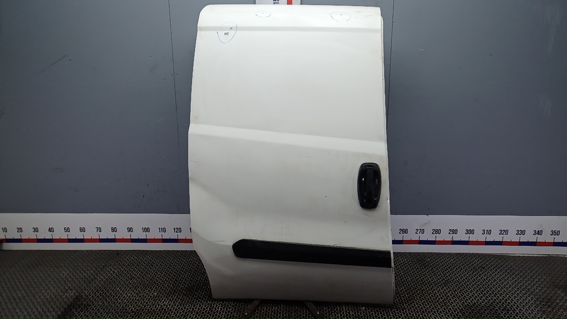 Дверь сдвижная