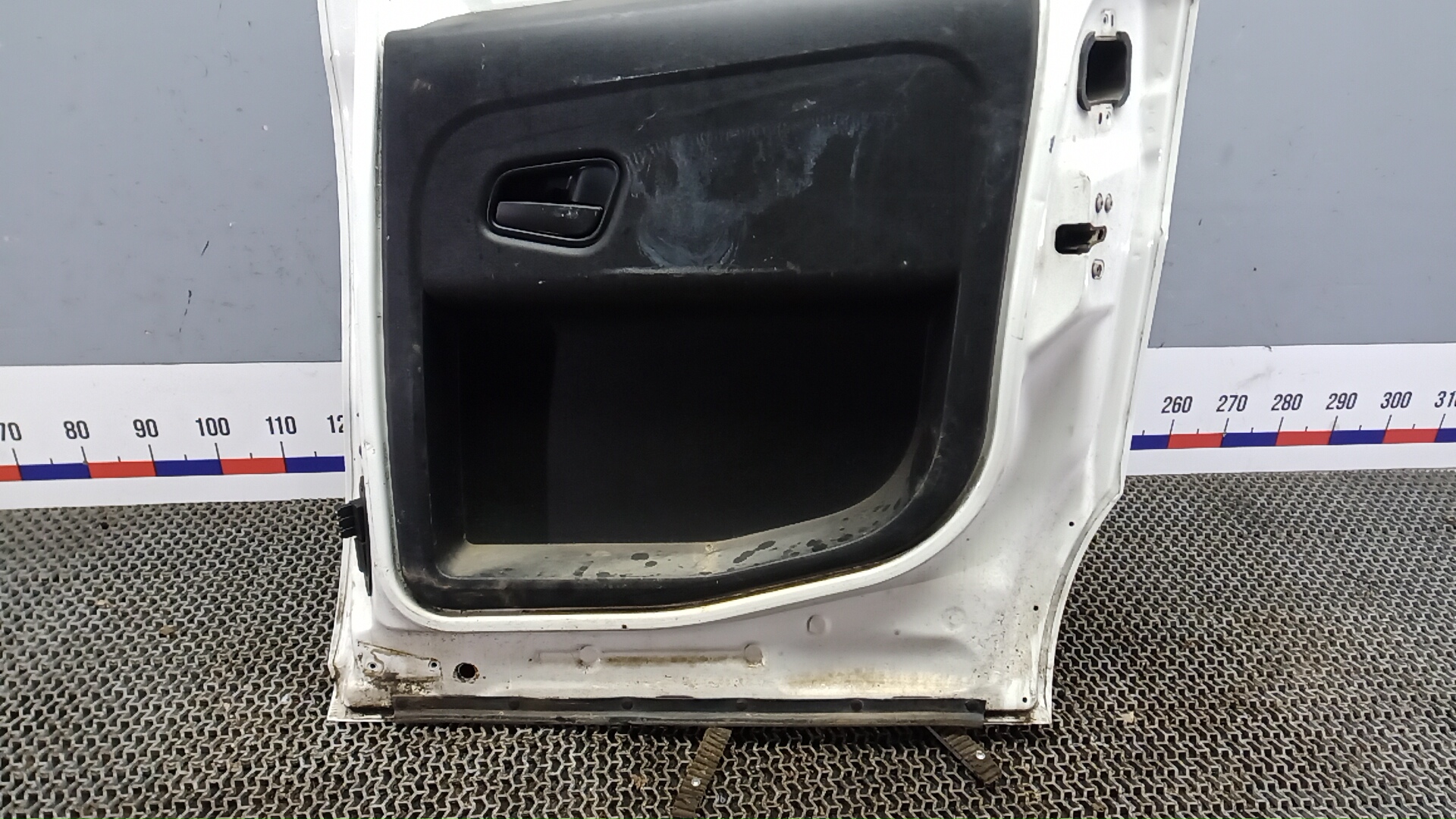 Дверь сдвижная