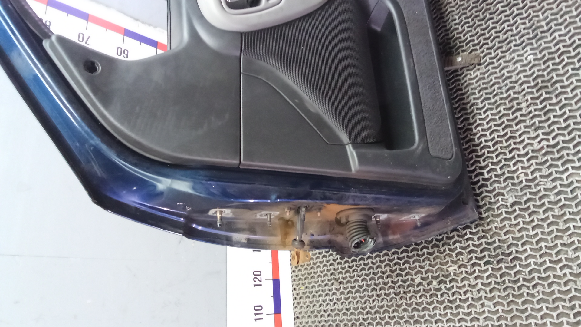 Дверь передняя правая