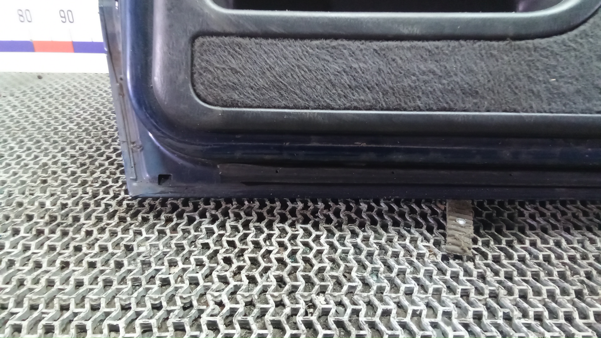 Дверь передняя правая