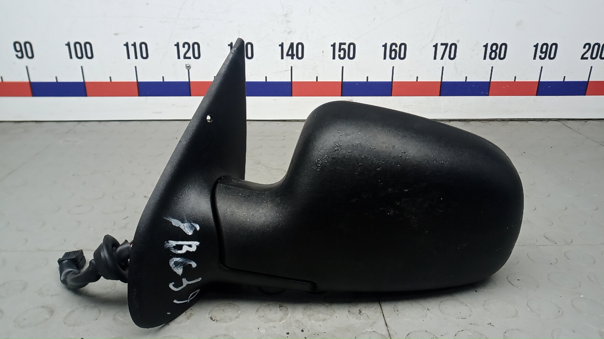 Зеркало левое электрическое