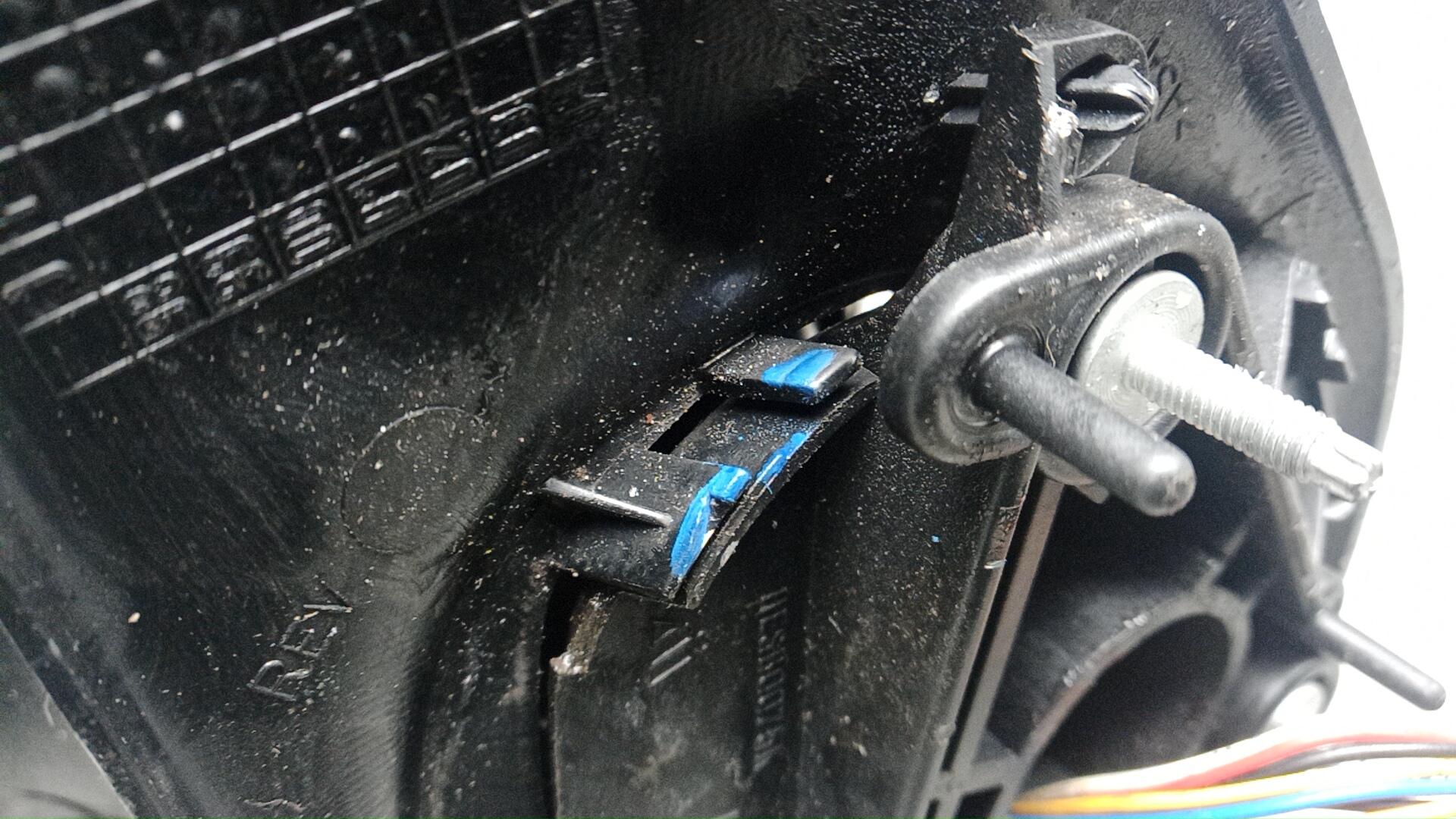 Зеркало левое электрическое