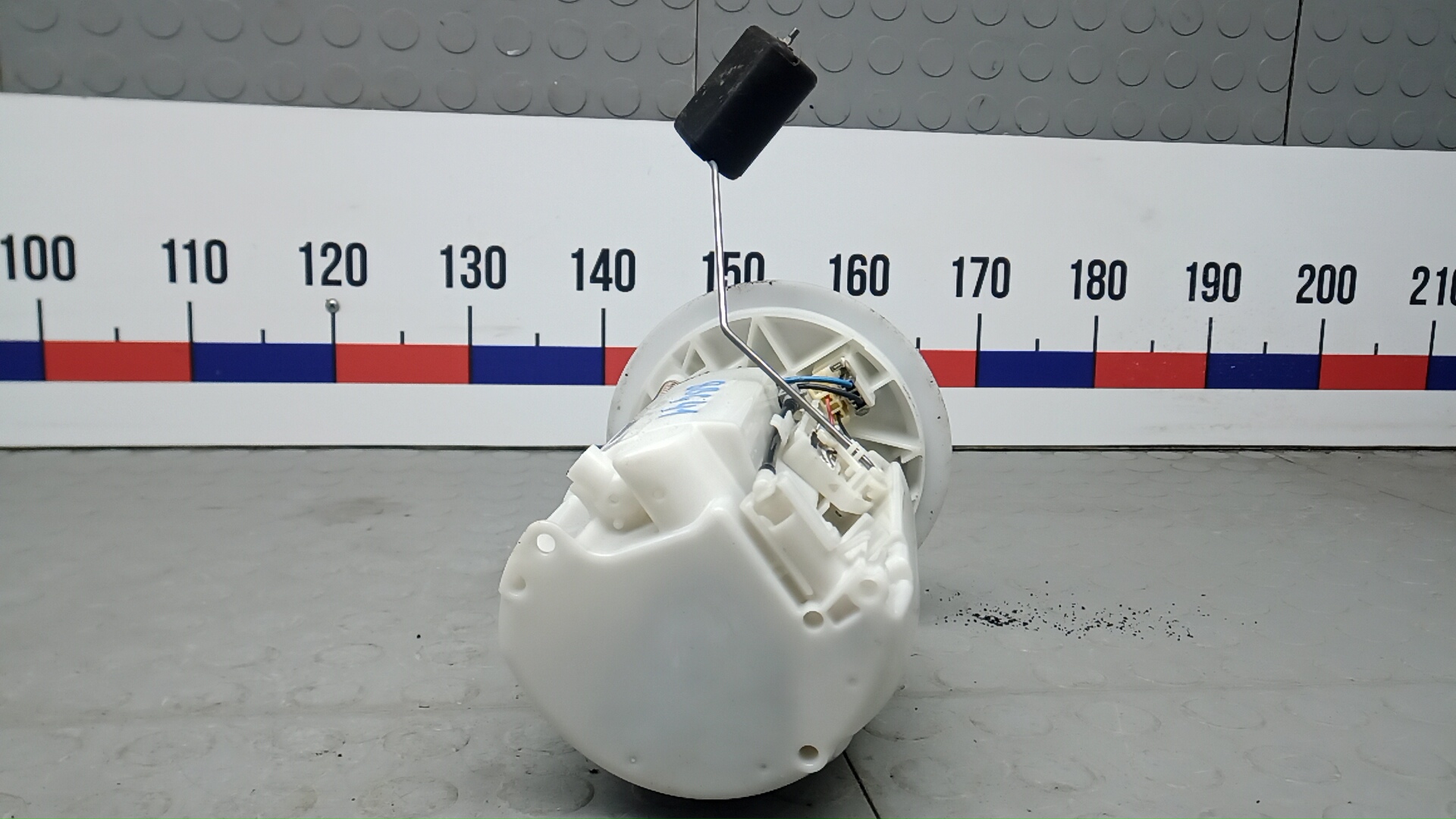 Насос топливный электрический