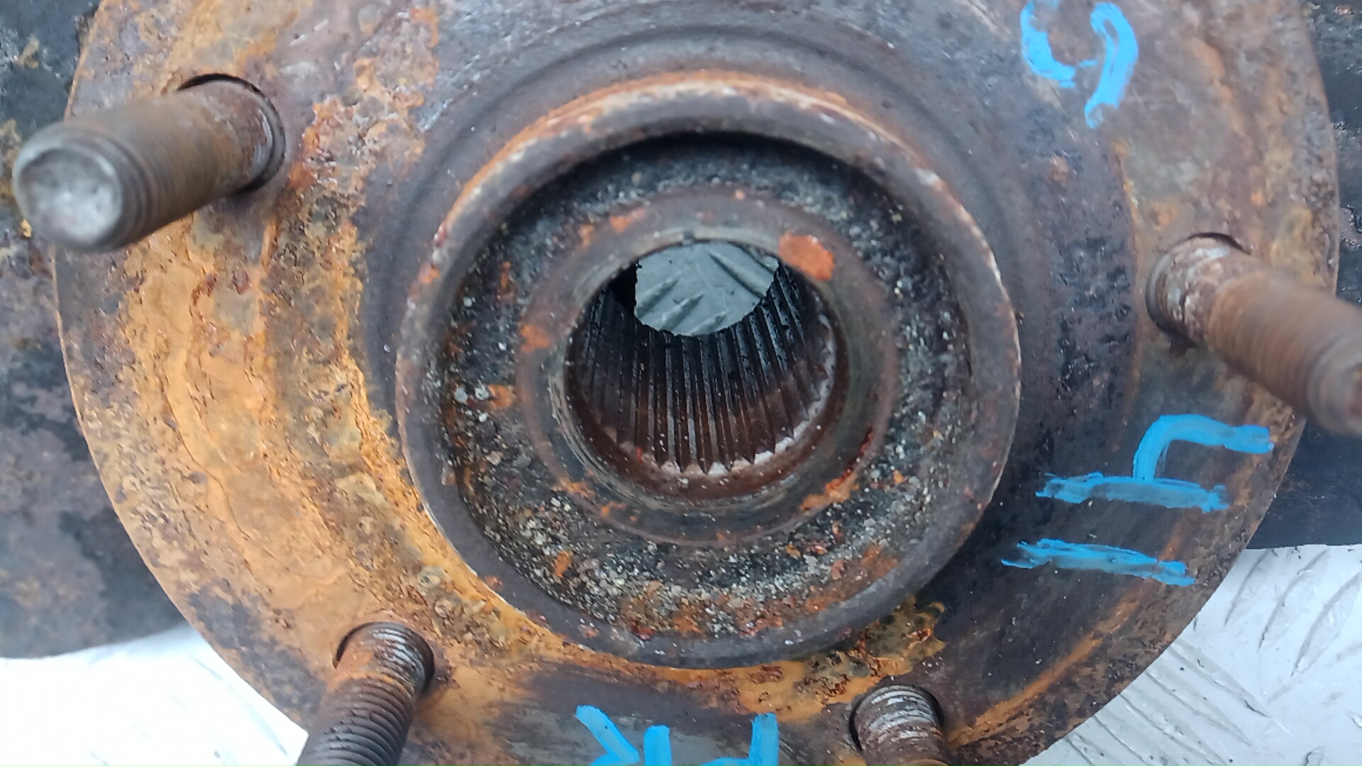 Ступица передняя