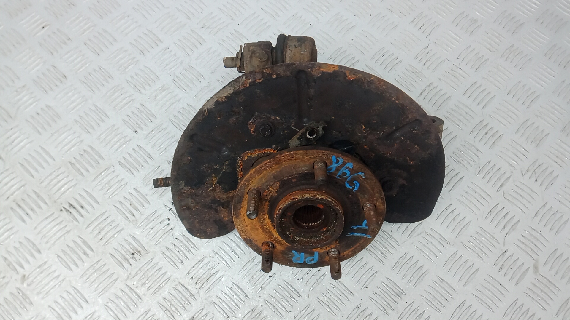 Ступица передняя