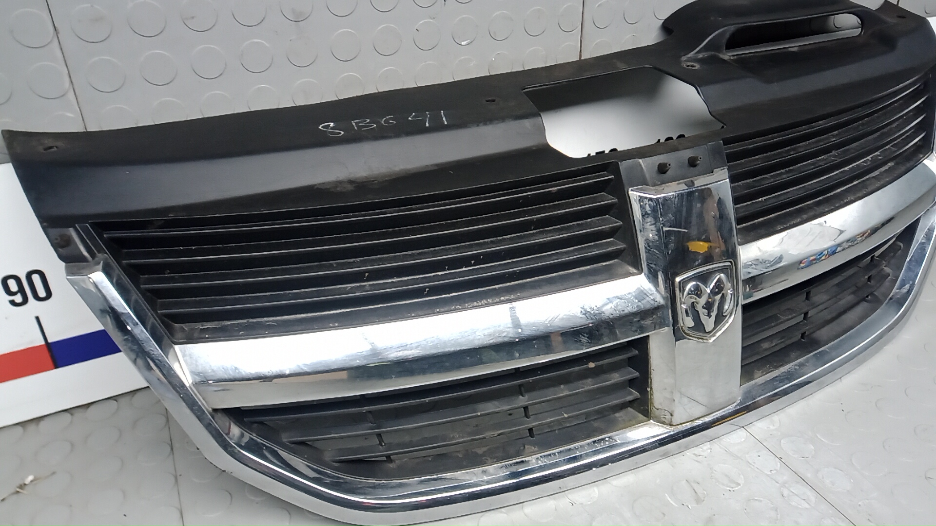 Решетка радиатора