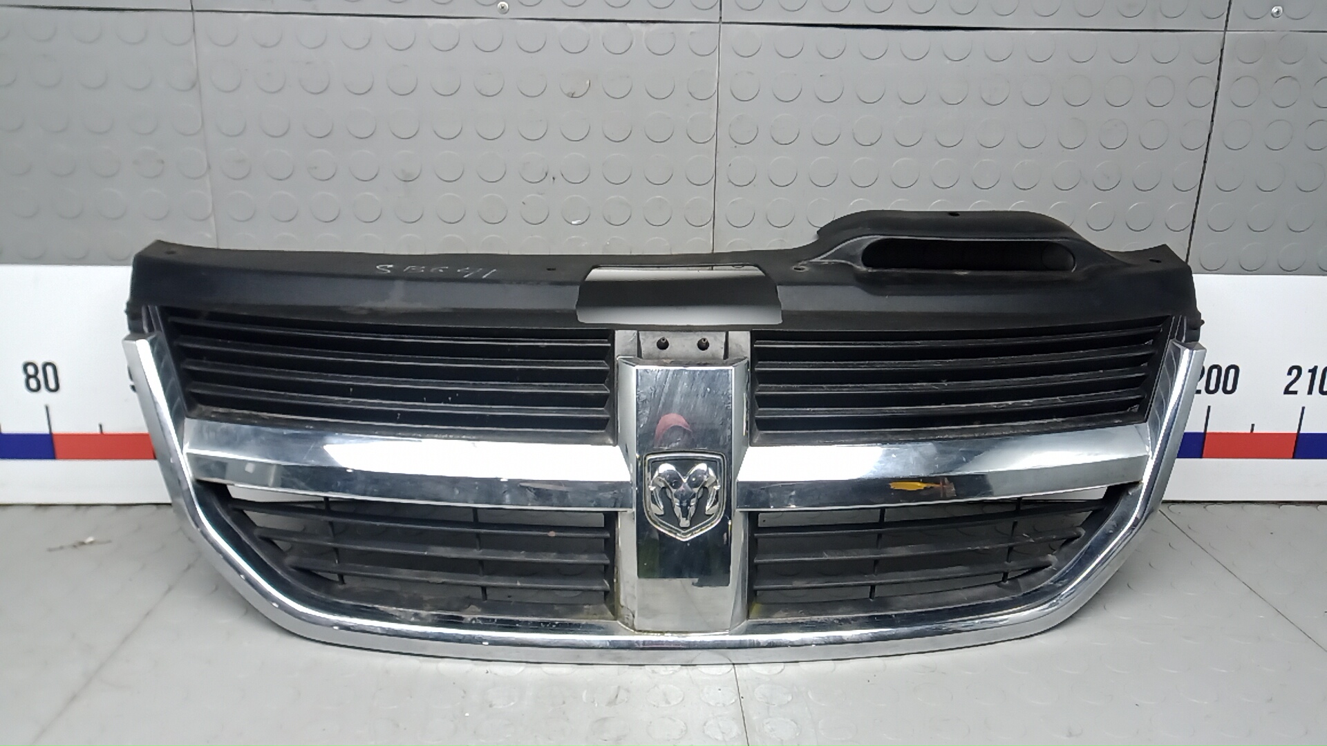 Решетка радиатора