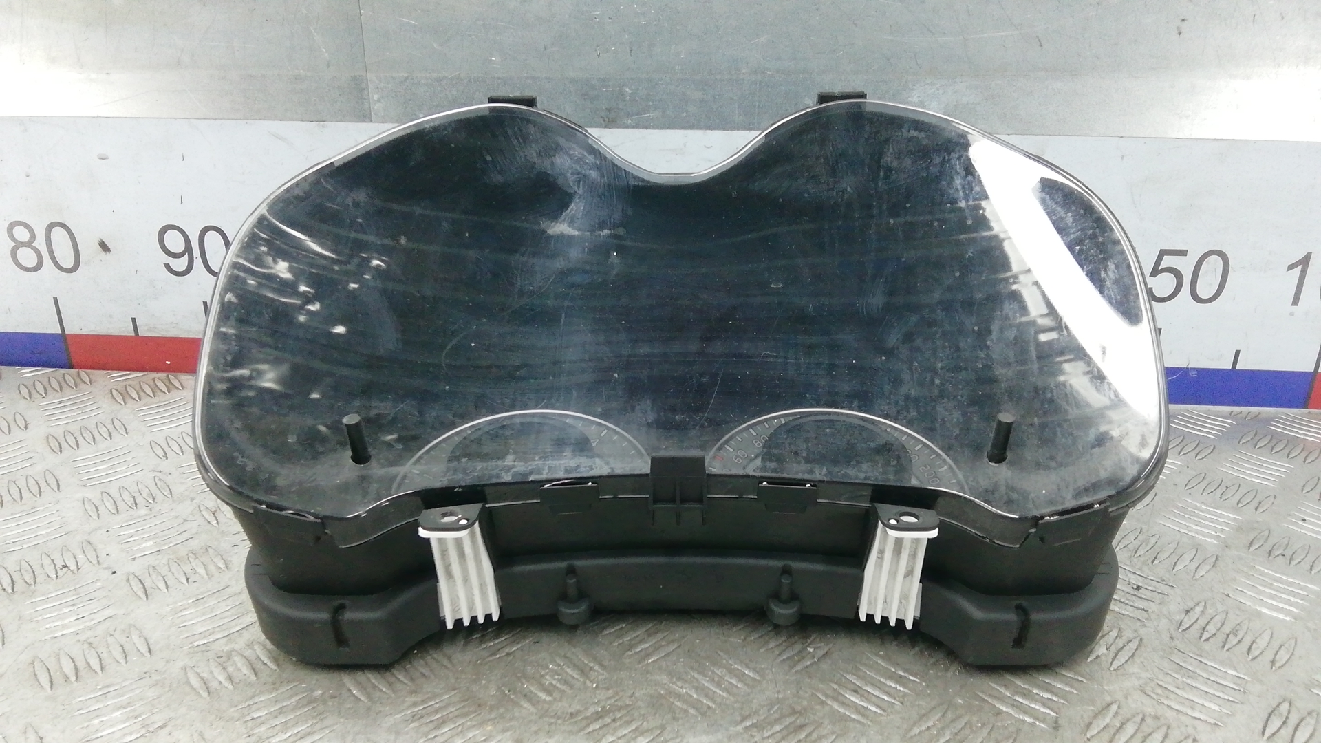 Панель приборов