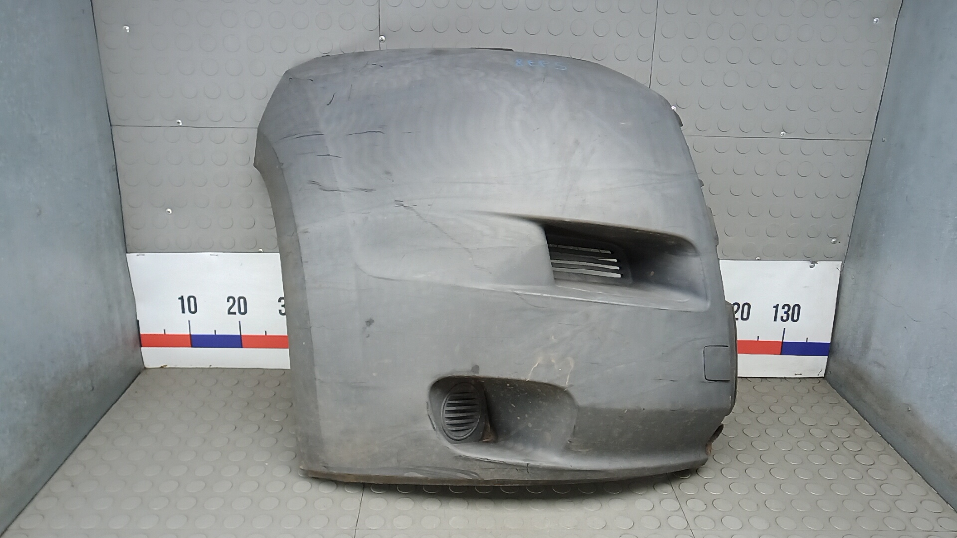 Накладка переднего бампера правая