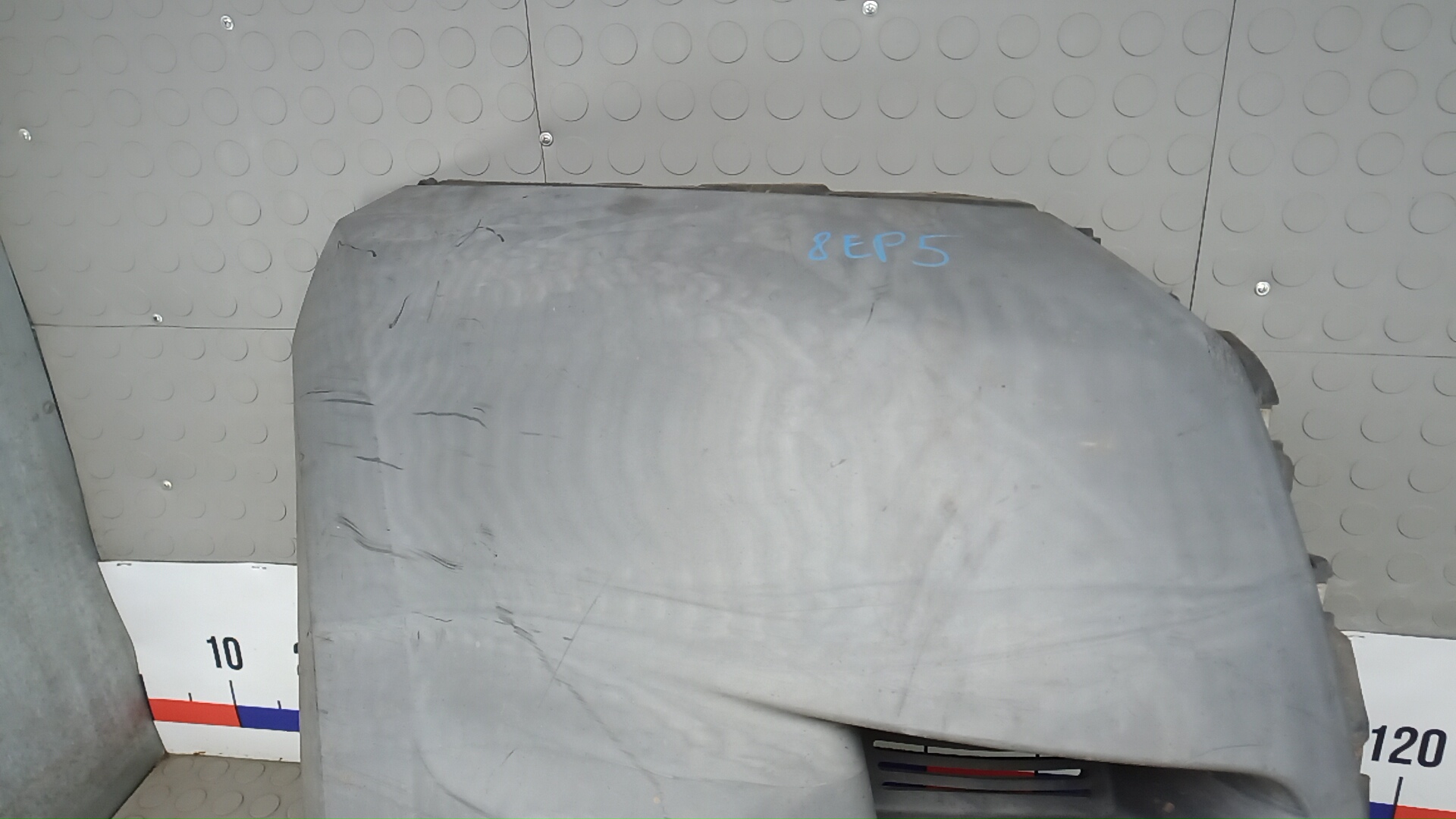 Накладка переднего бампера правая