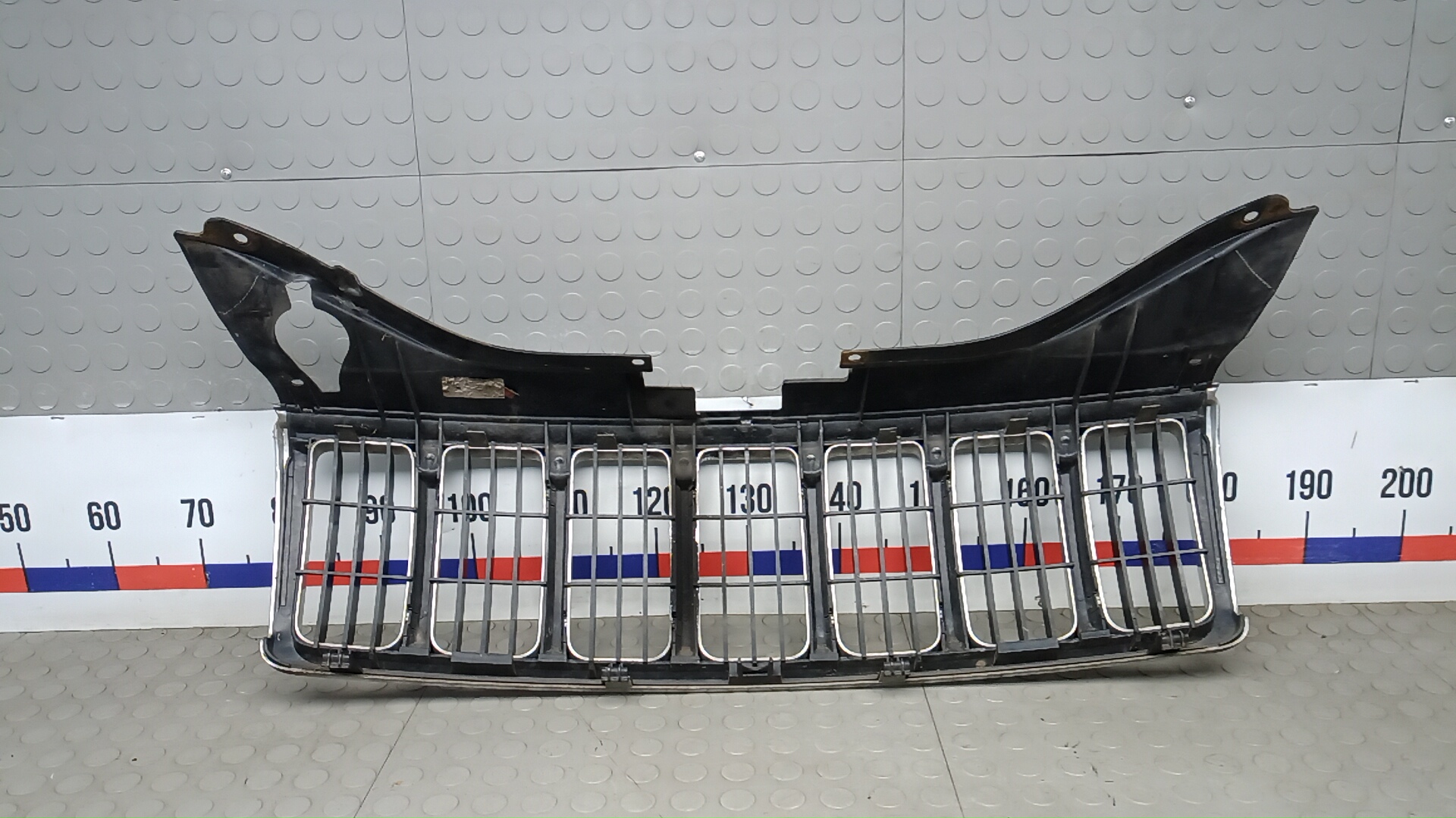 Решетка радиатора